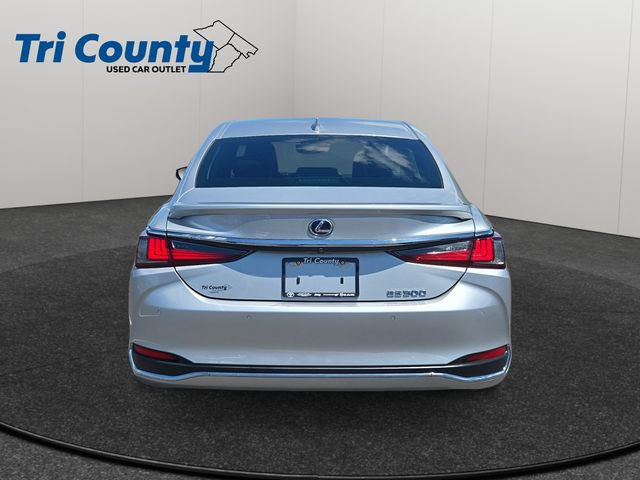 Used 2021 Lexus ES 300h w/ Premium Package FWD image 7
