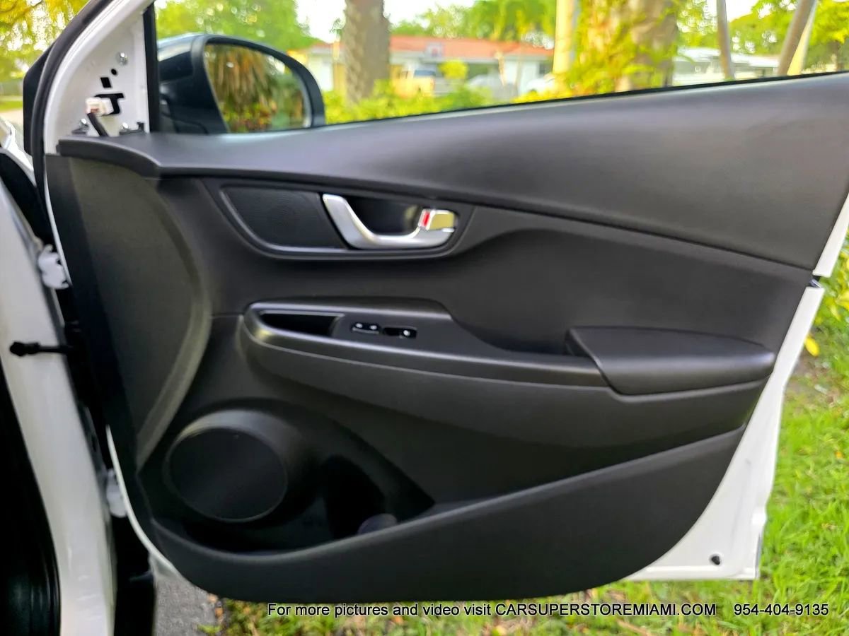 Used 2023 Hyundai Kona SEL FWD image 55