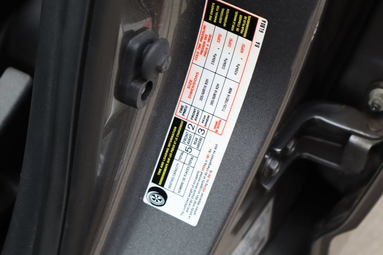 Used 2024 Nissan Sentra S FWD image 26