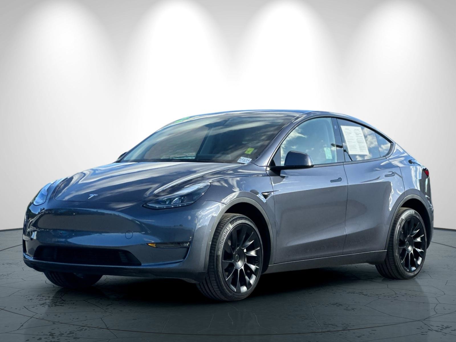 Used 2023 Tesla Model Y Long Range image 8