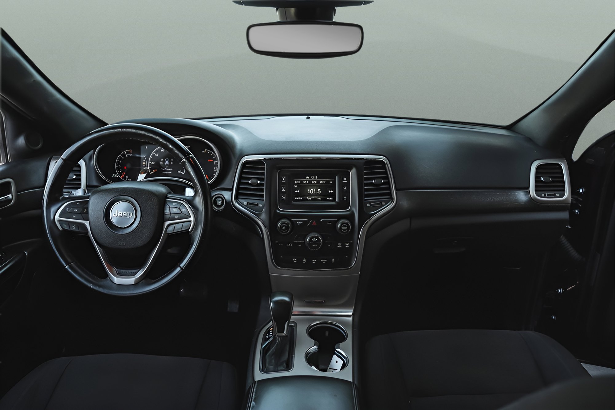 Used 2017 Jeep Grand Cherokee Laredo image 18