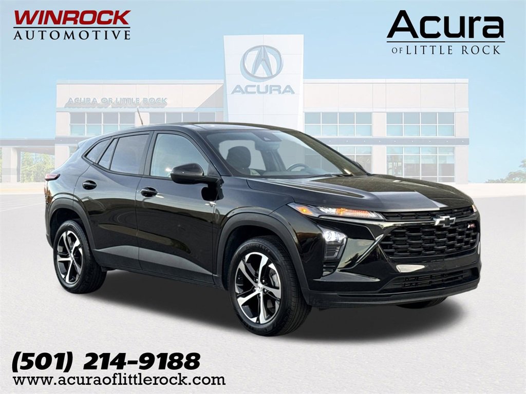 Used 2024 Chevrolet Trax RS w/ Driver Confidence Package image 1