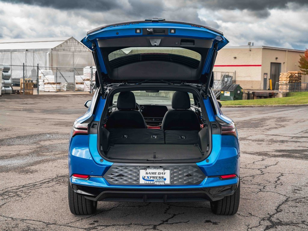 New 2025 Chevrolet Equinox EV RS image 60