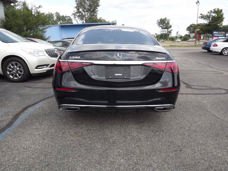 Used 2023 Mercedes-Benz S 580 4MATIC Sedan image 4