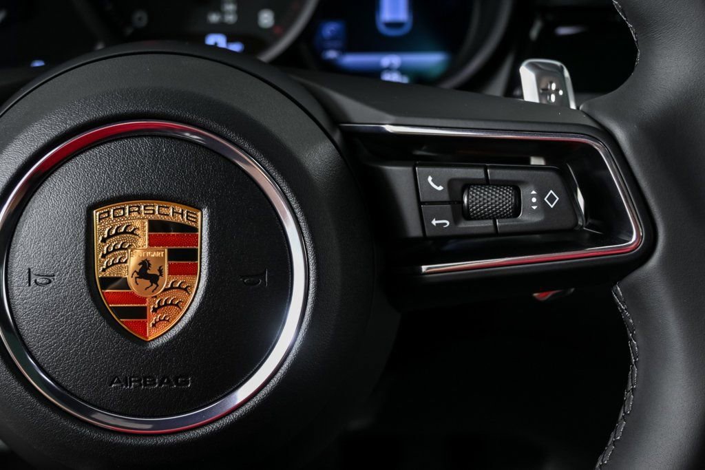 New 2026 Porsche Macan image 11