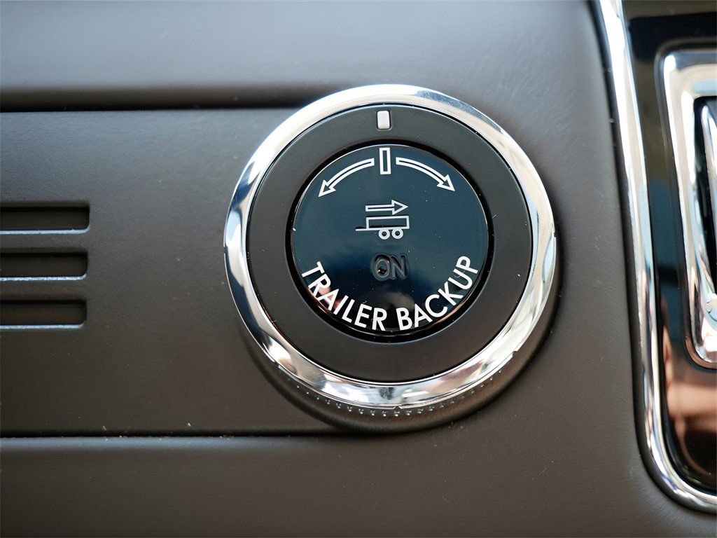 Used 2024 Lincoln Navigator Black Label image 25