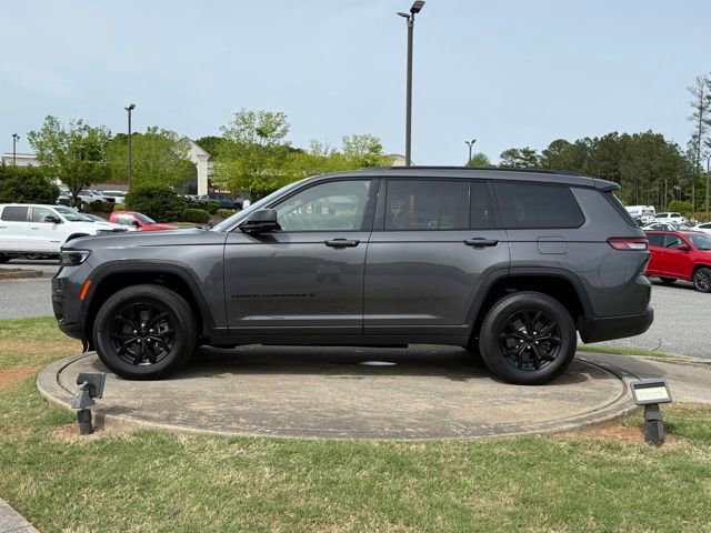 Certified 2024 Jeep Grand Cherokee L Laredo AWD/4WD image 4
