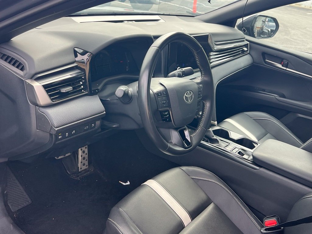 Used 2026 Toyota Camry SE w/ Convenience Package FWD image 8