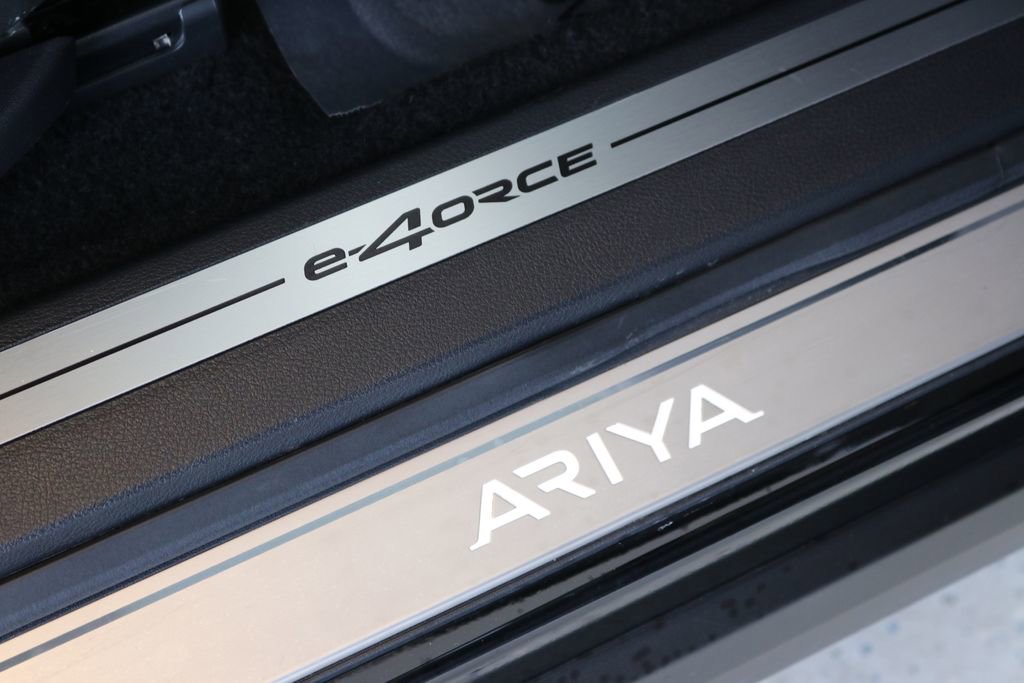 Used 2023 Nissan Ariya AWD image 38