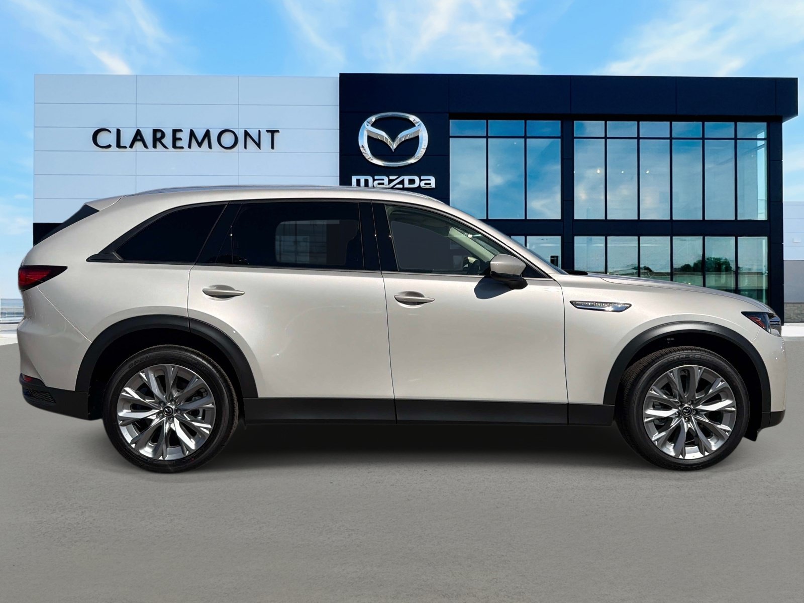 New 2026 MAZDA CX-90 3.3 Turbo w/ Preferred Package AWD/4WD image 4