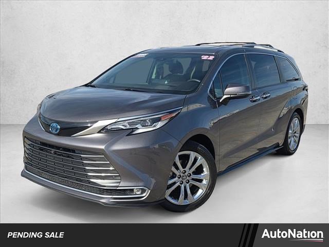 Used 2022 Toyota Sienna Platinum image 1