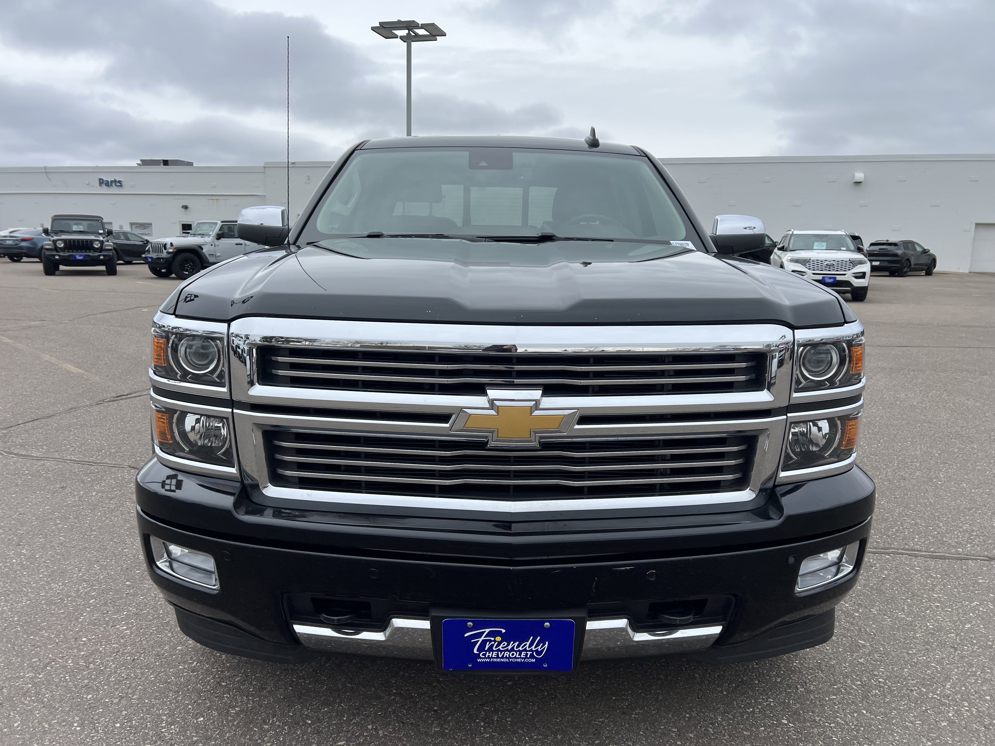 Used 2015 Chevrolet Silverado 1500 High Country w/ High Country Premium Package image 2