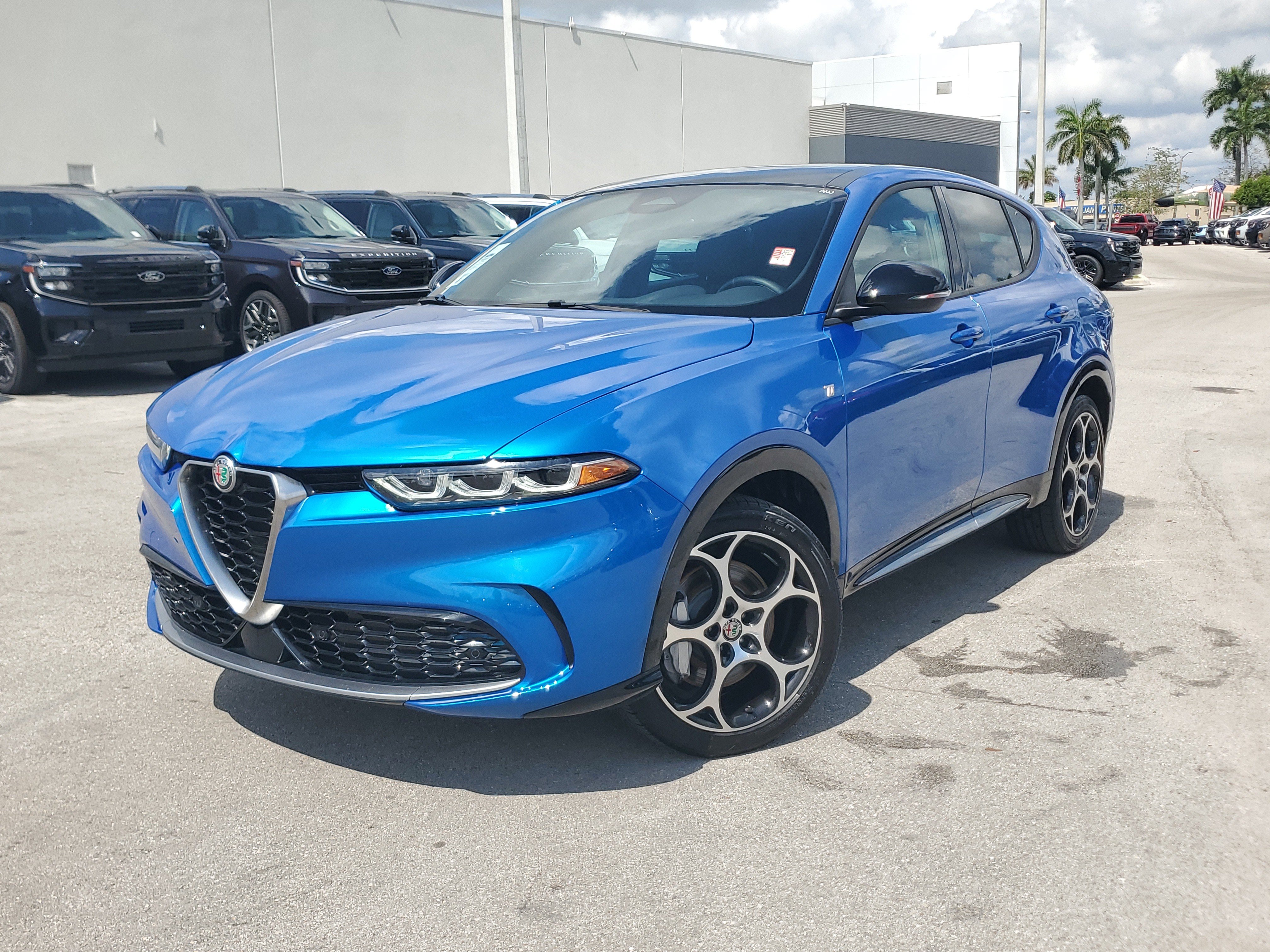 Used 2024 Alfa Romeo Tonale Ti AWD/4WD image 33