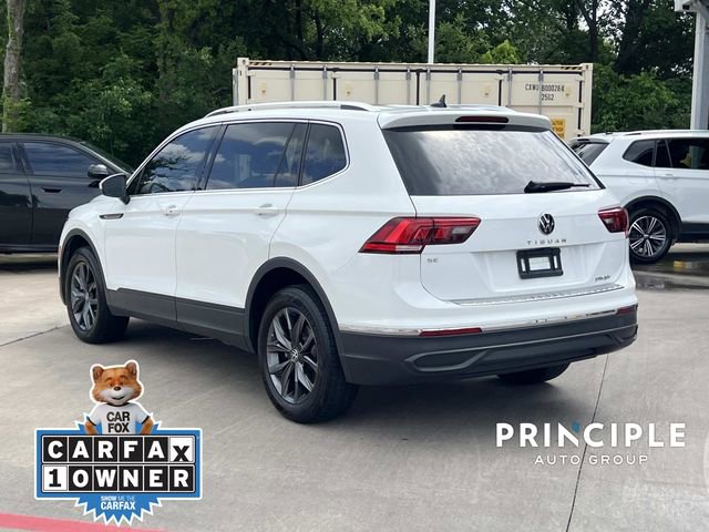 Used 2022 Volkswagen Tiguan SE w/ Panoramic Sunroof Package image 10