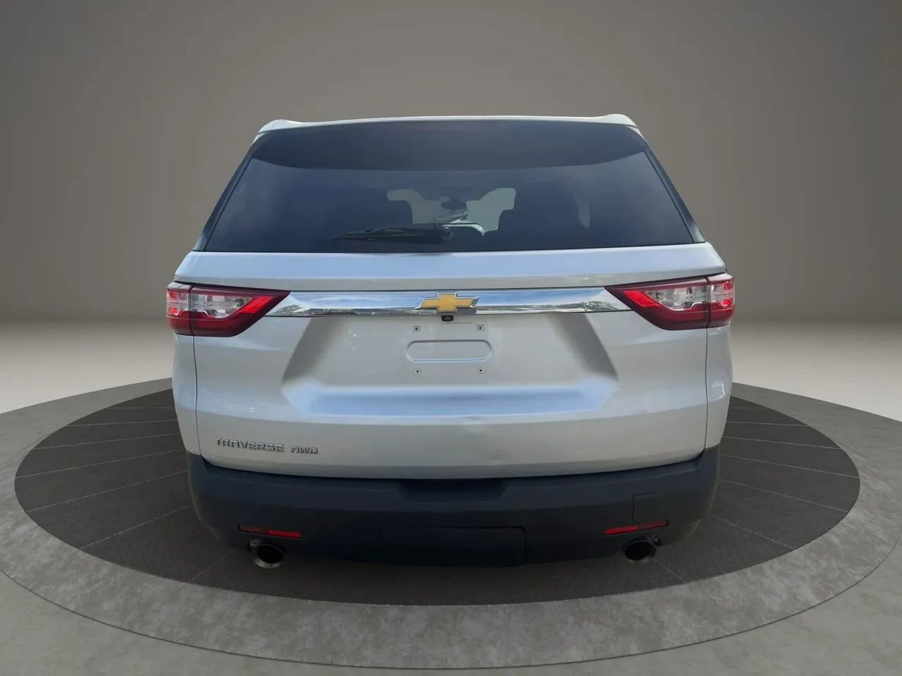 Used 2020 Chevrolet Traverse LS AWD/4WD image 6