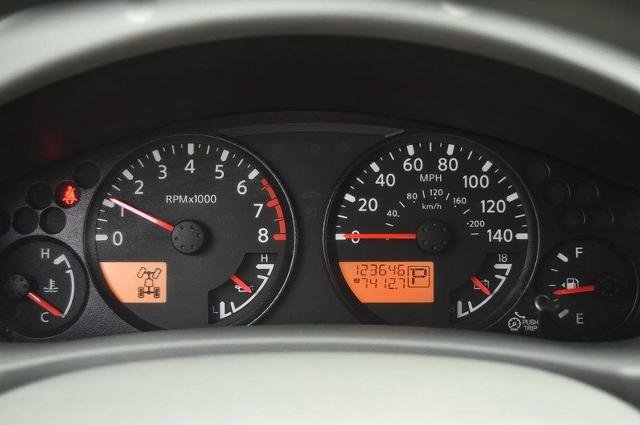 Used 2013 Nissan Frontier SV w/ SV Value Truck Pkg image 12