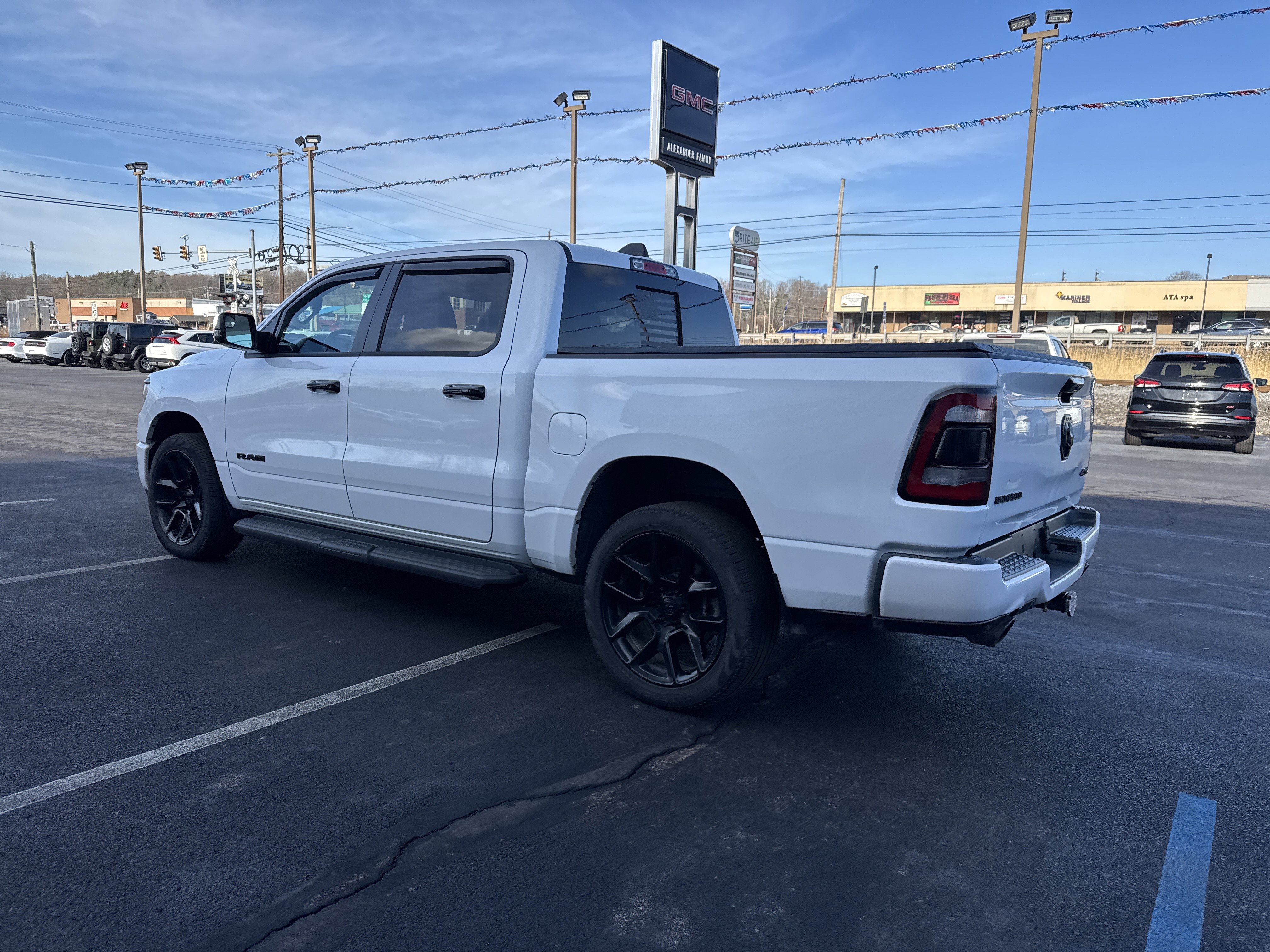 Used 2023 RAM 1500 Laramie image 6