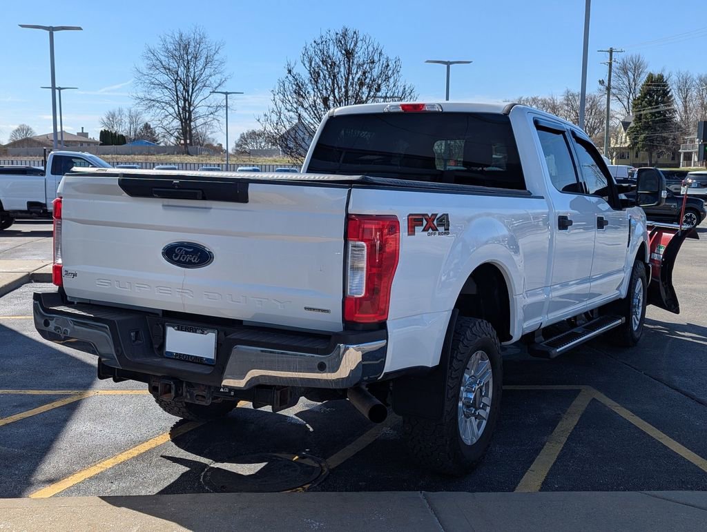 Used 2019 Ford F250 XLT w/ XLT Value Package image 3