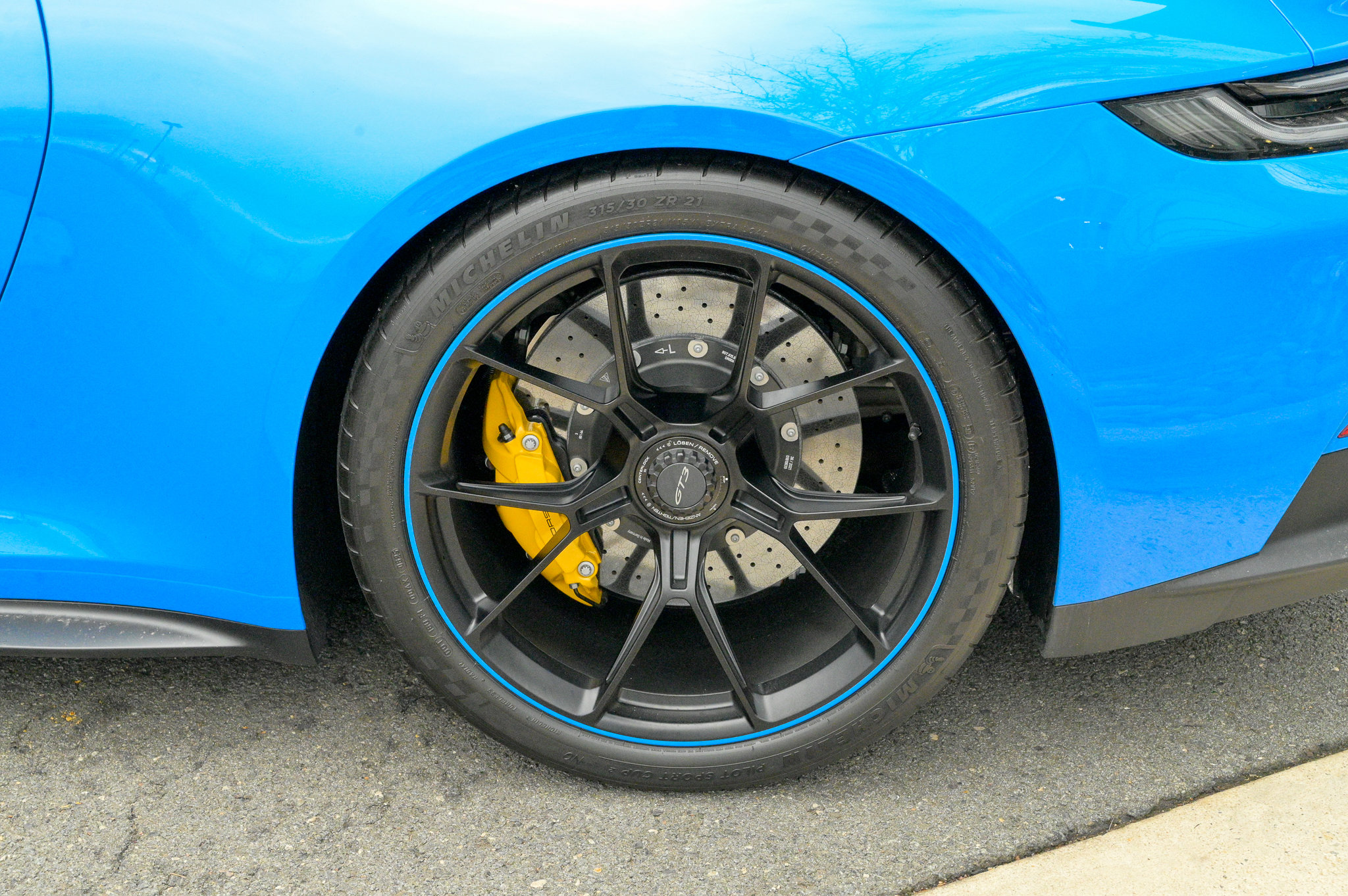 Used 2022 Porsche 911 GT3 image 9