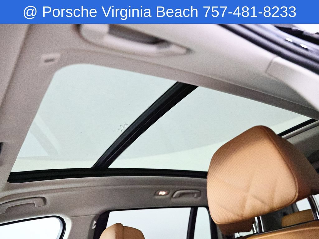 Used 2025 BMW X7 xDrive40i w/ Premium Package AWD/4WD image 18