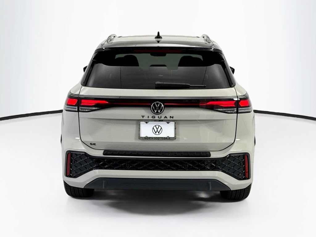 New 2026 Volkswagen Tiguan SE R-Line FWD image 6