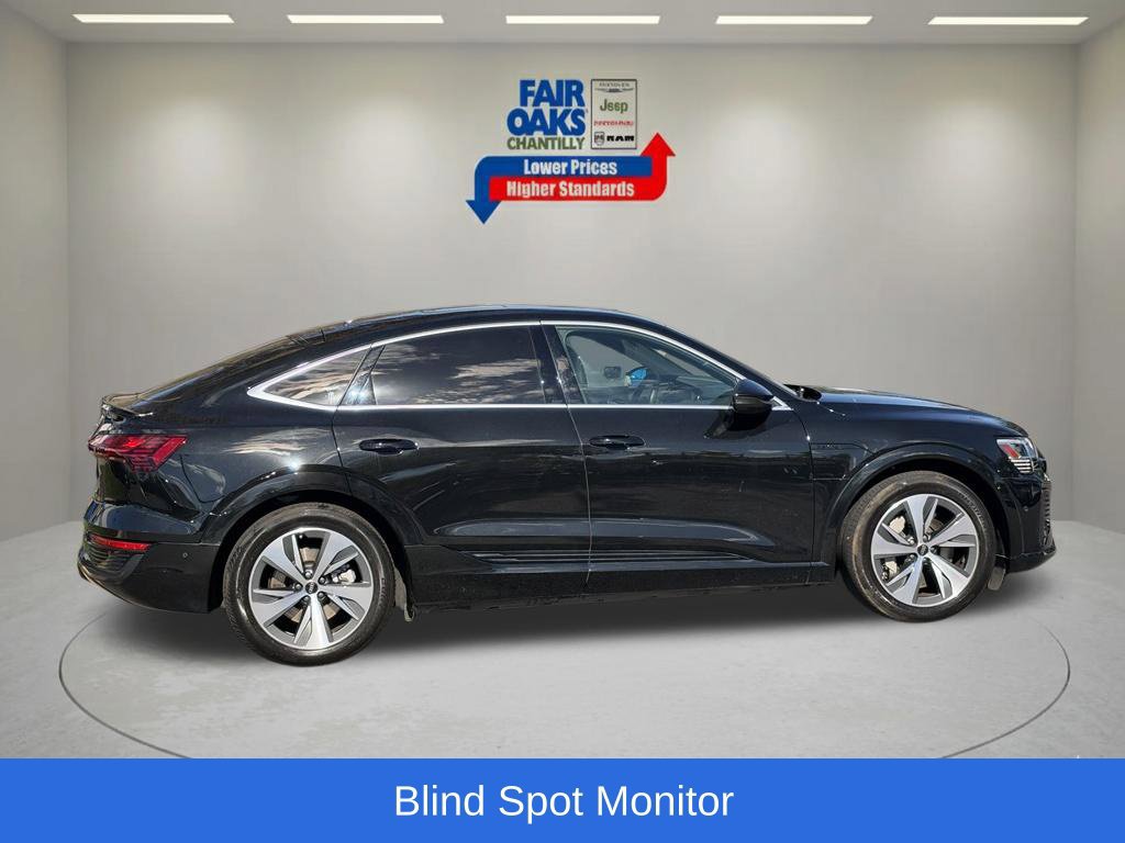 Used 2024 Audi Q8 e-tron Premium Plus w/ Premium Plus Package AWD/4WD image 7