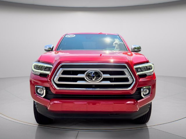 Used 2022 Toyota Tacoma Limited AWD/4WD image 4