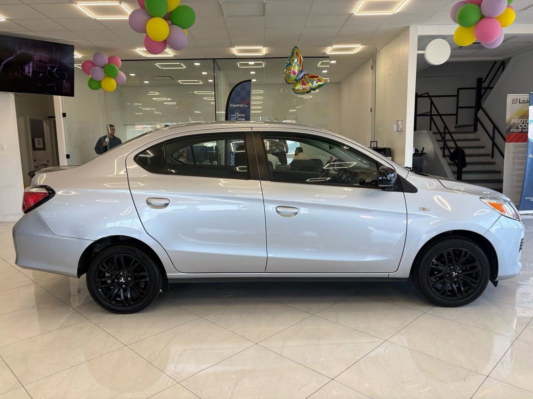 Used 2022 Mitsubishi Mirage G4 Black Edition image 5