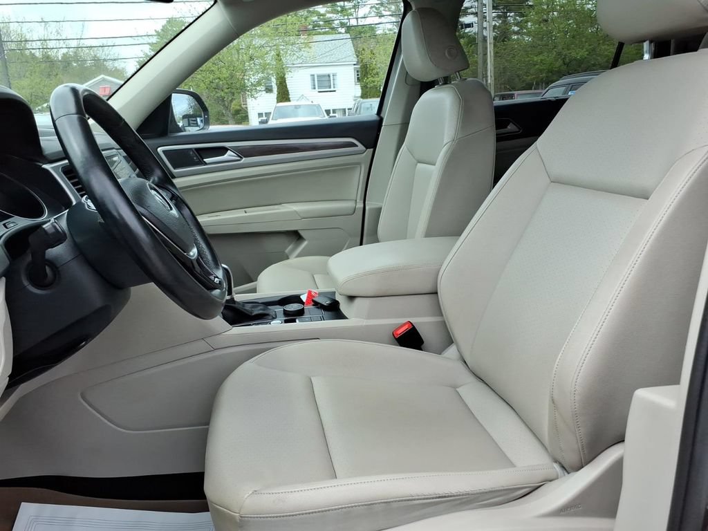 Used 2019 Volkswagen Atlas SE w/ Towing Package AWD/4WD image 13