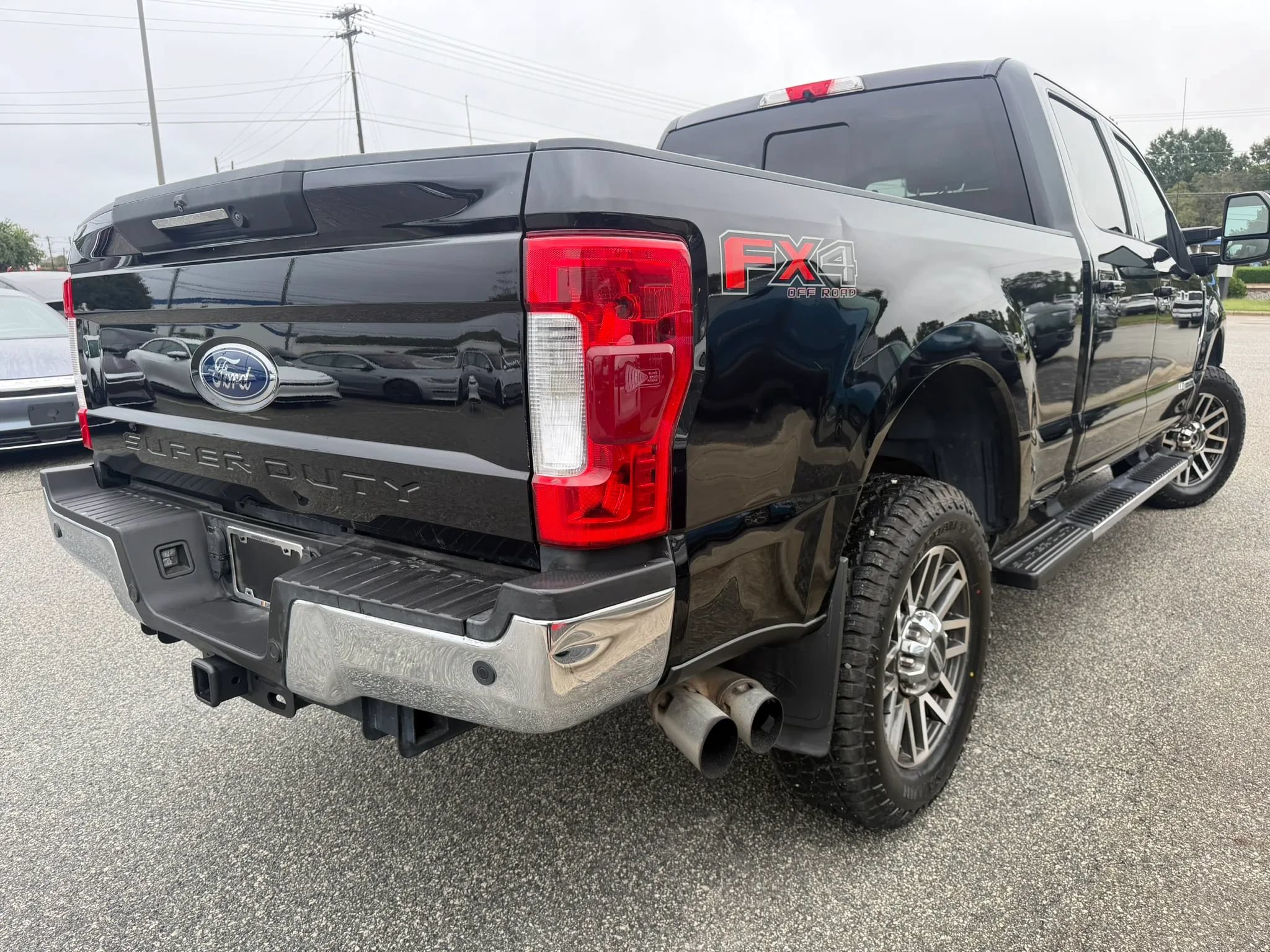 Used 2019 Ford F250 Lariat w/ Lariat Ultimate Package AWD/4WD image 5