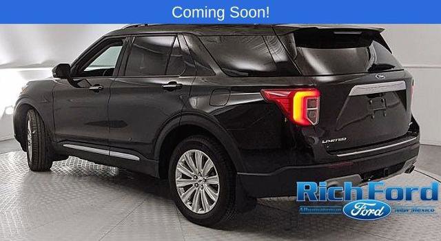 Certified 2023 Ford Explorer Limited w/ Equipment Group 301A image 4