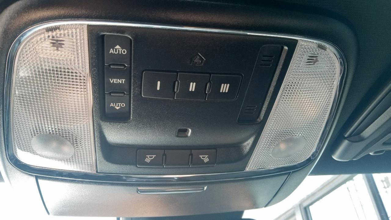Used 2019 Dodge Charger SXT w/ Plus Group image 20