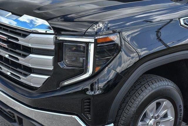 New 2025 GMC Sierra 1500 SLE w/ Preferred Package image 5