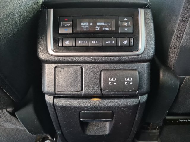 Used 2020 Subaru Ascent Limited w/ Technology Package AWD/4WD image 17