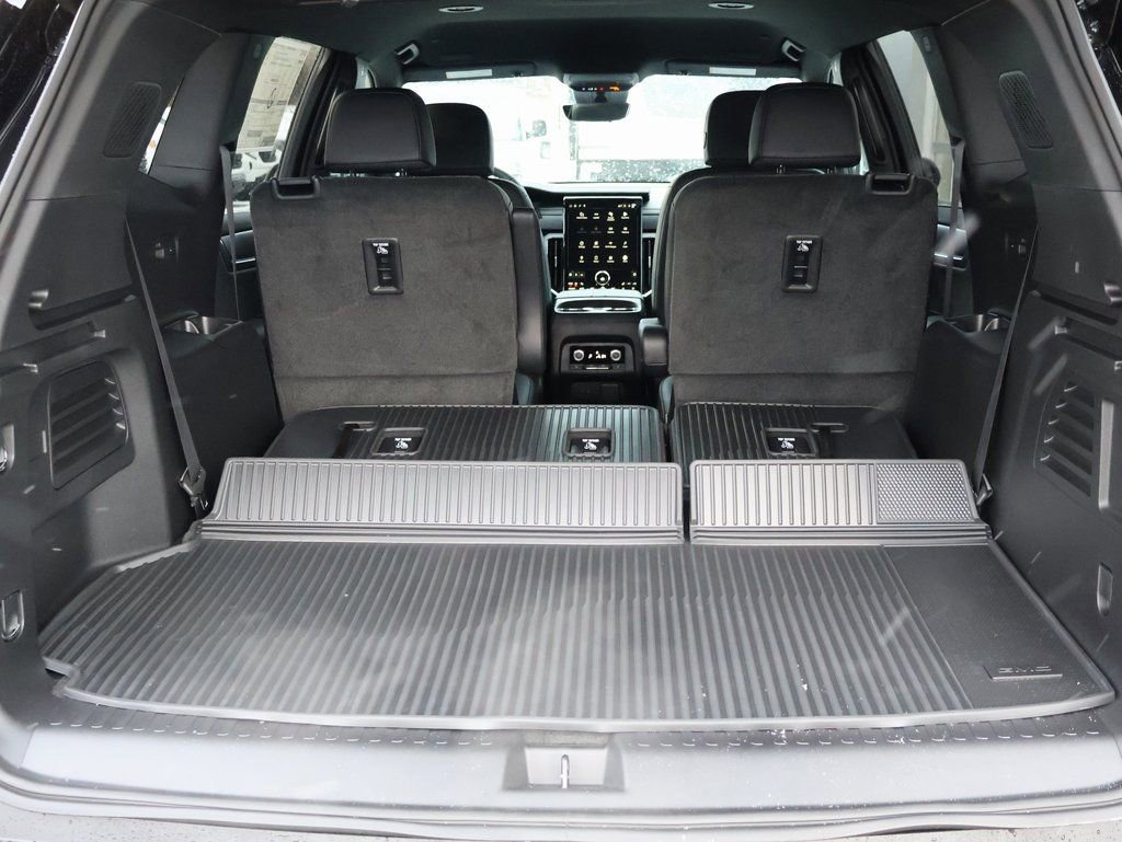 New 2026 GMC Acadia Elevation w/ Black Edition image 31