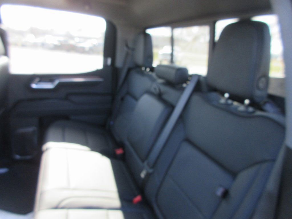 New 2026 GMC Sierra 1500 Denali w/ Denali Reserve Package image 15