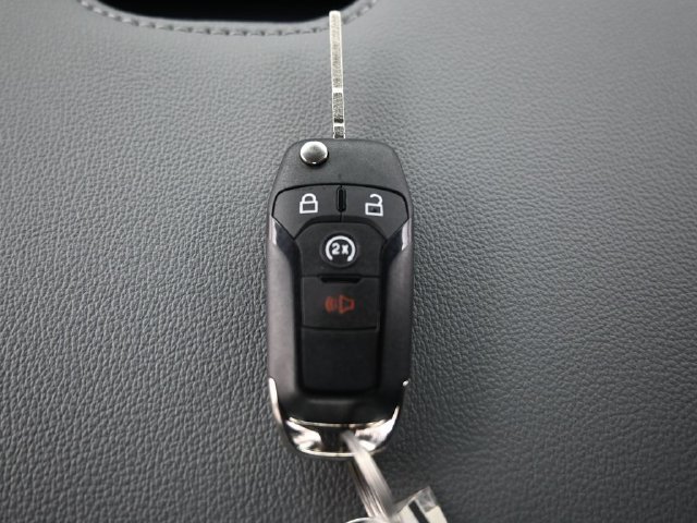 Used 2026 Ford F250 XL RWD image 17