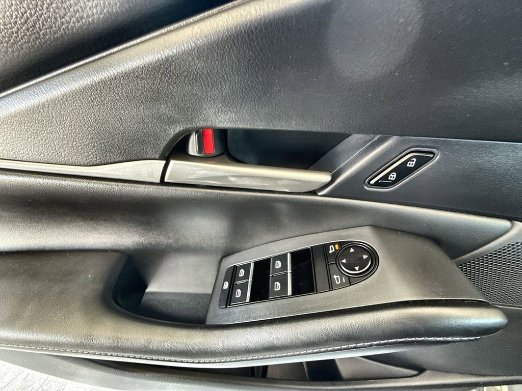 Used 2023 MAZDA CX-30 AWD 2.5 S w/ Select Package image 22