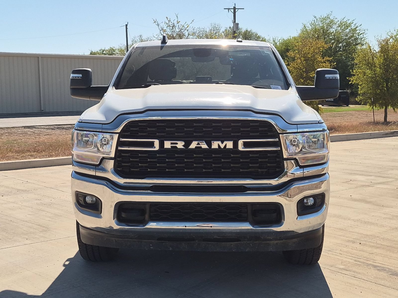 Used 2024 RAM 2500 Big Horn AWD/4WD image 8