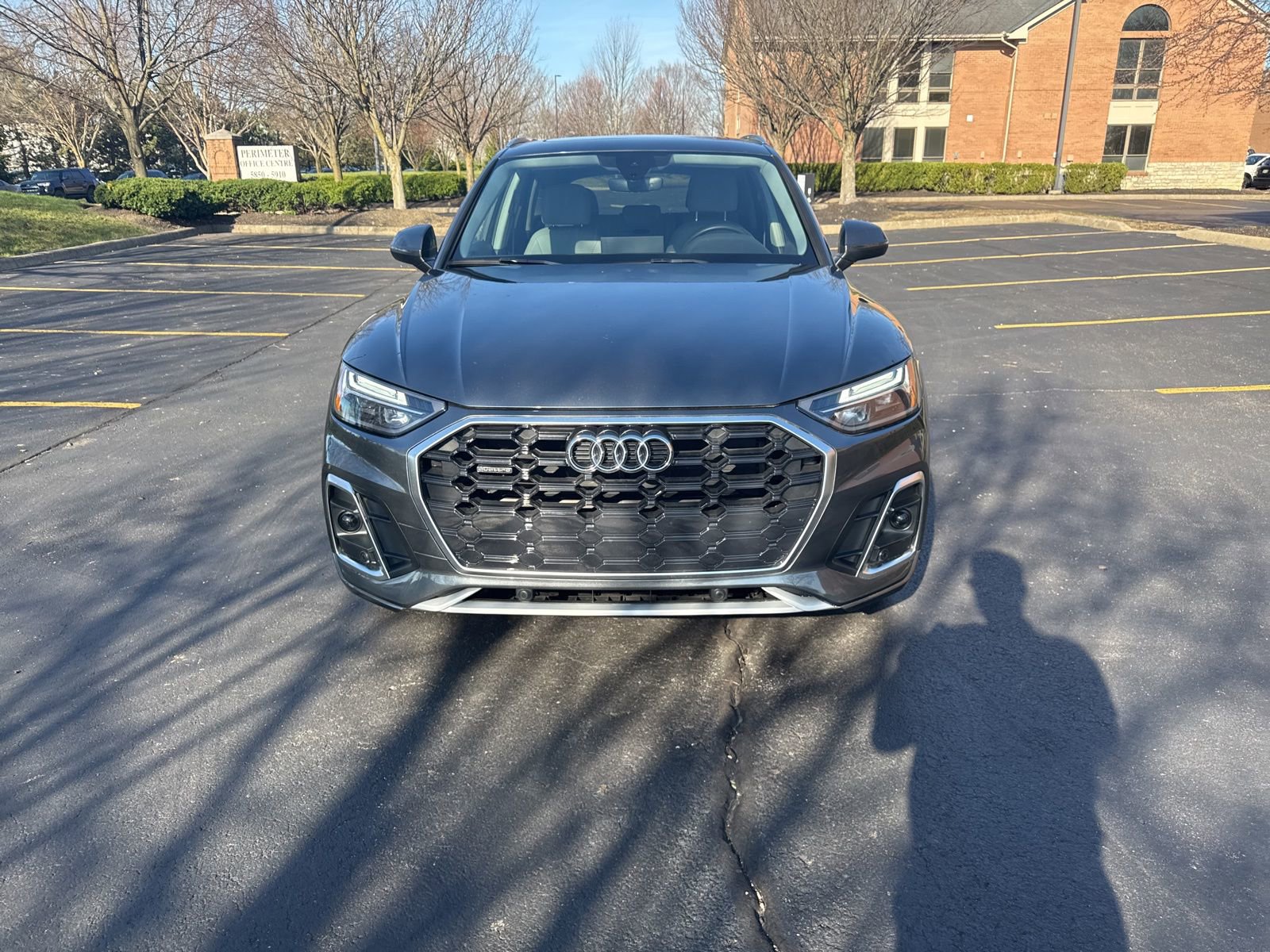 Used 2023 Audi Q5 2.0T Premium w/ Convenience Package image 2