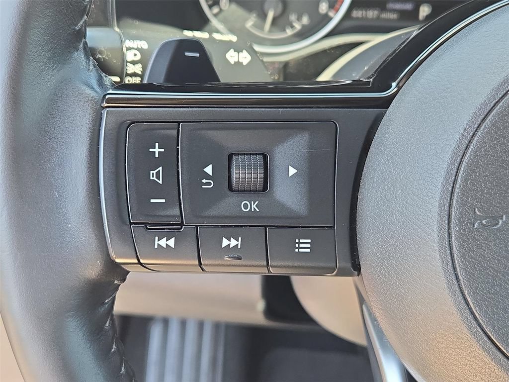 Used 2022 Nissan Pathfinder SV FWD image 37