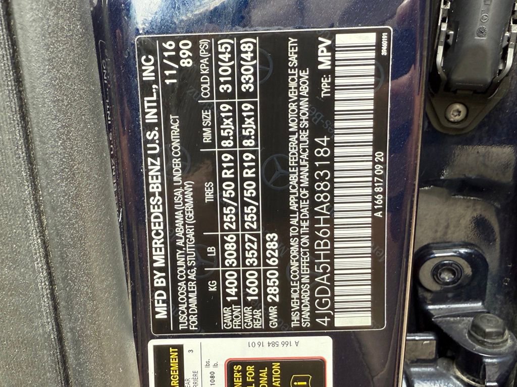 Used 2017 Mercedes-Benz GLE 350 4MATIC image 32