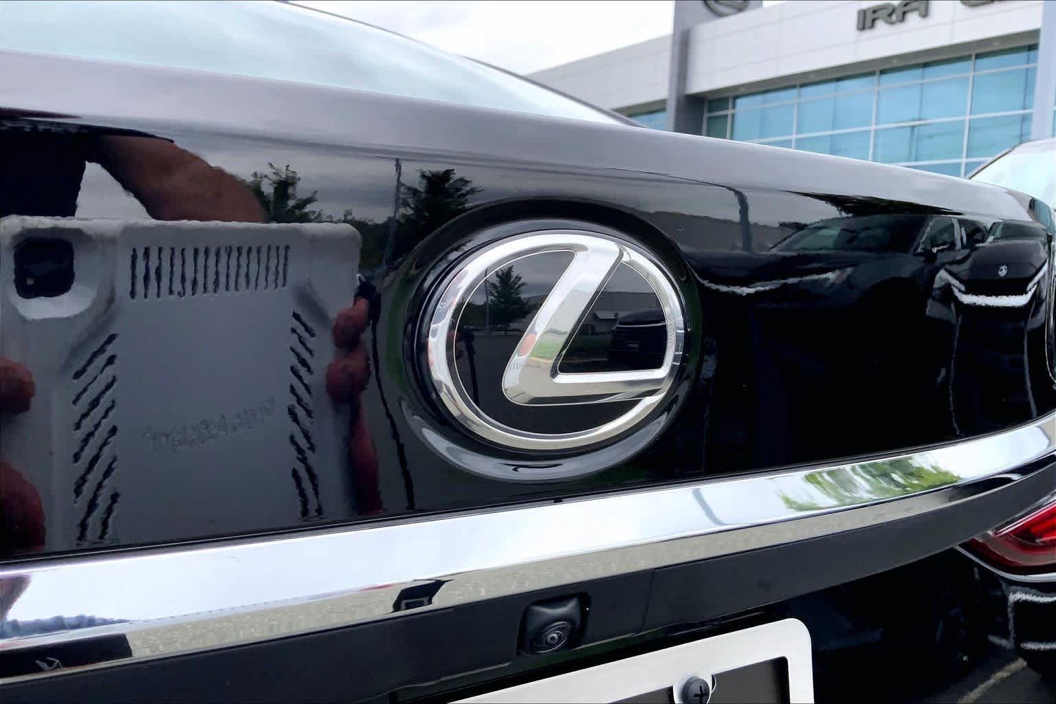 Certified 2024 Lexus ES 350 w/ Premium Package FWD image 31