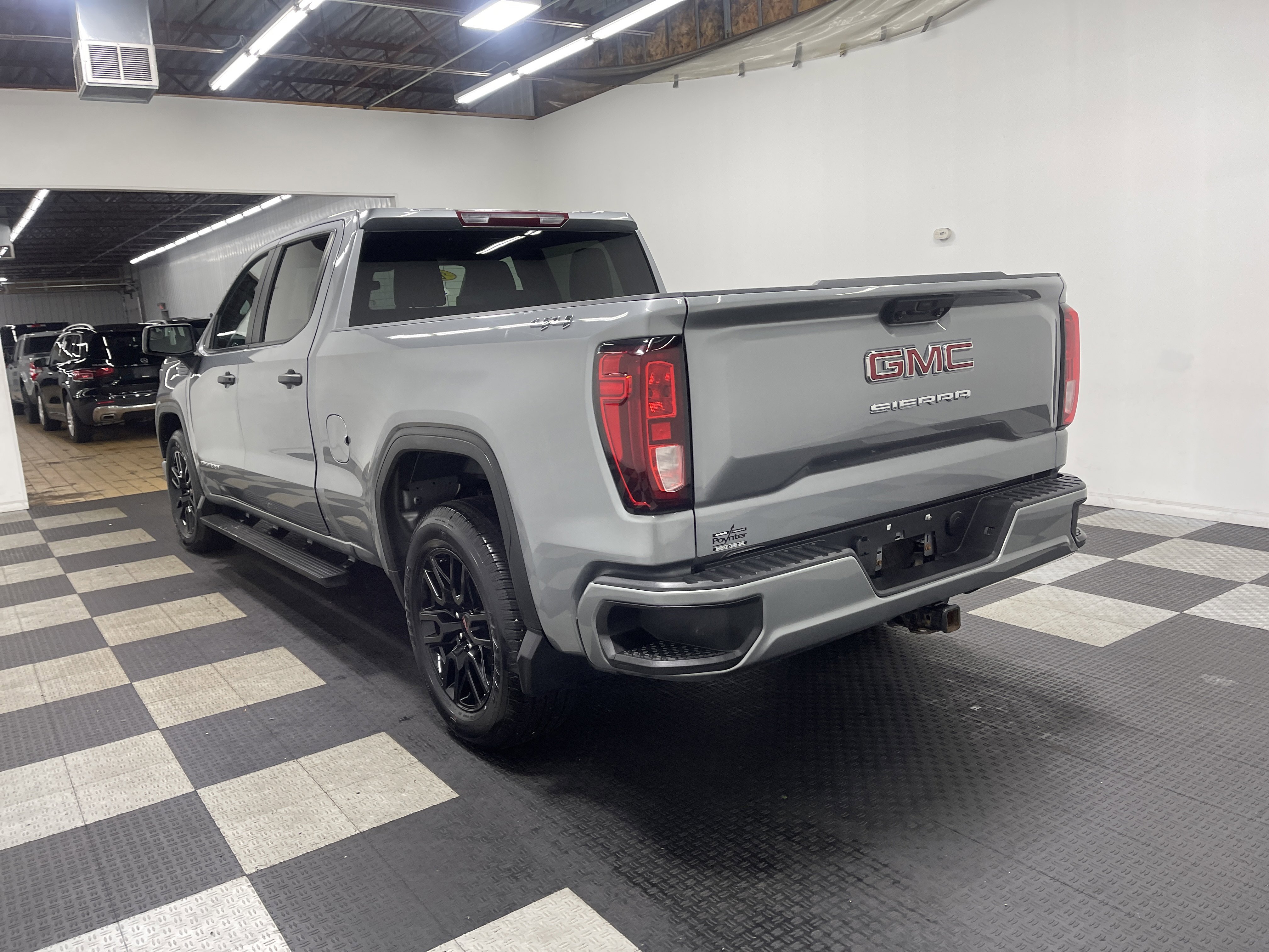 Used 2024 GMC Sierra 1500 Pro w/ Graphite Edition image 2