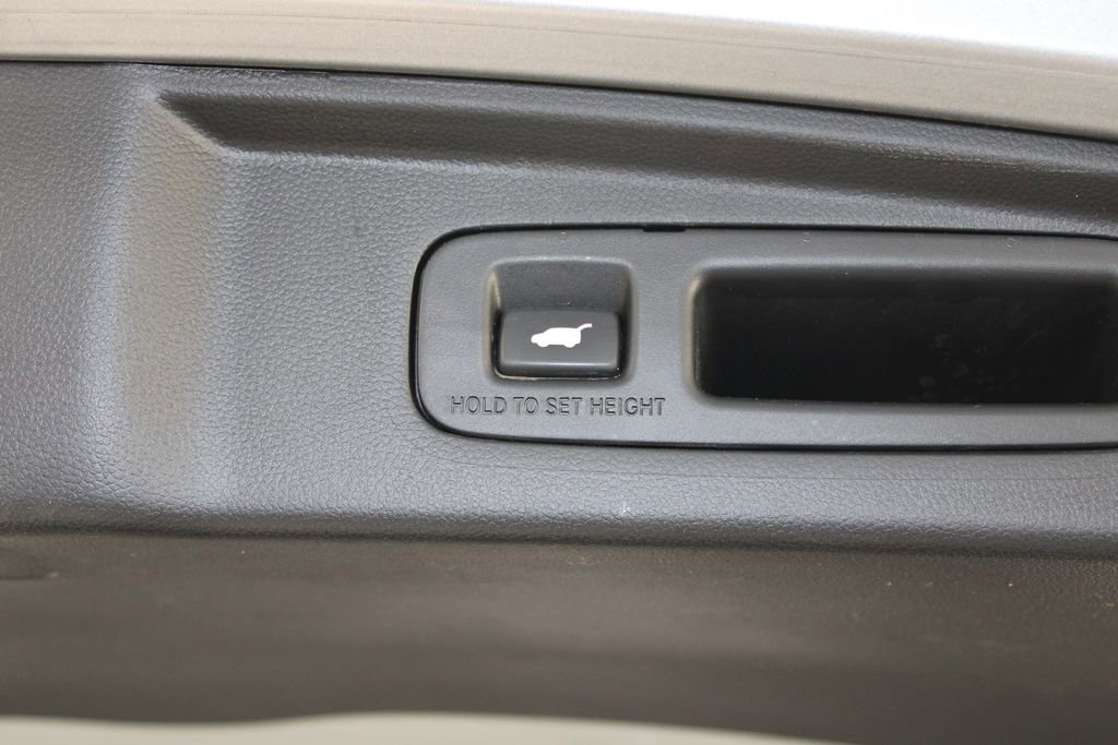 Used 2023 Honda CR-V EX-L image 16