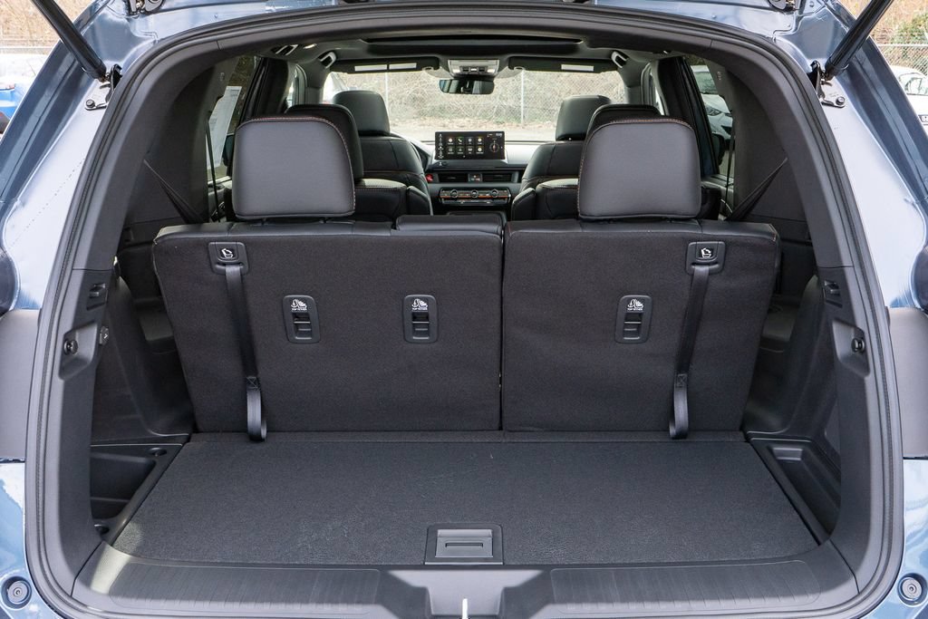 New 2026 Honda Pilot TrailSport image 13