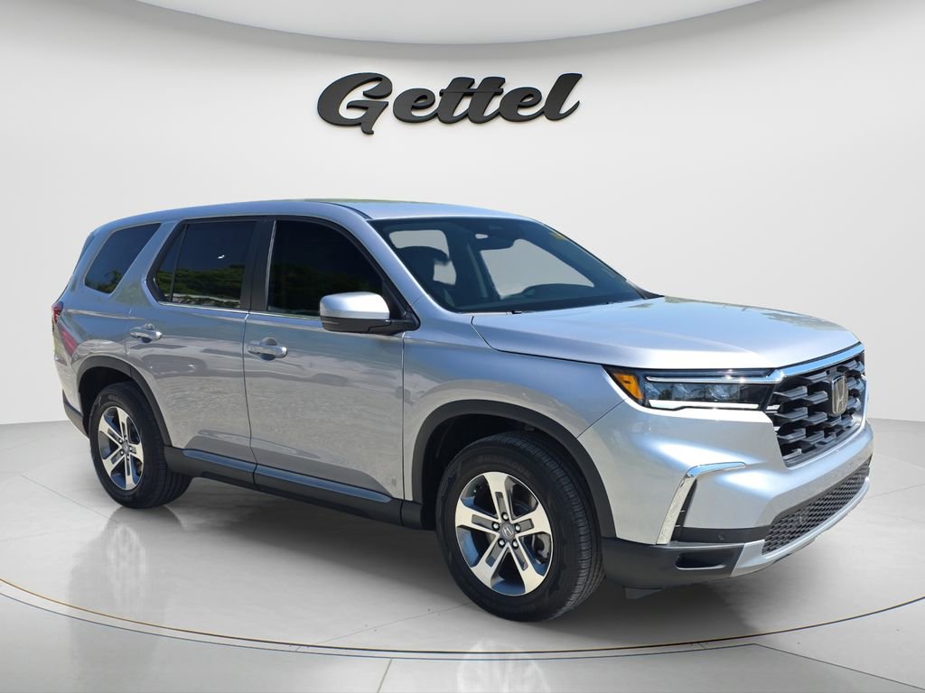 Used 2025 Honda Pilot EX-L image 3