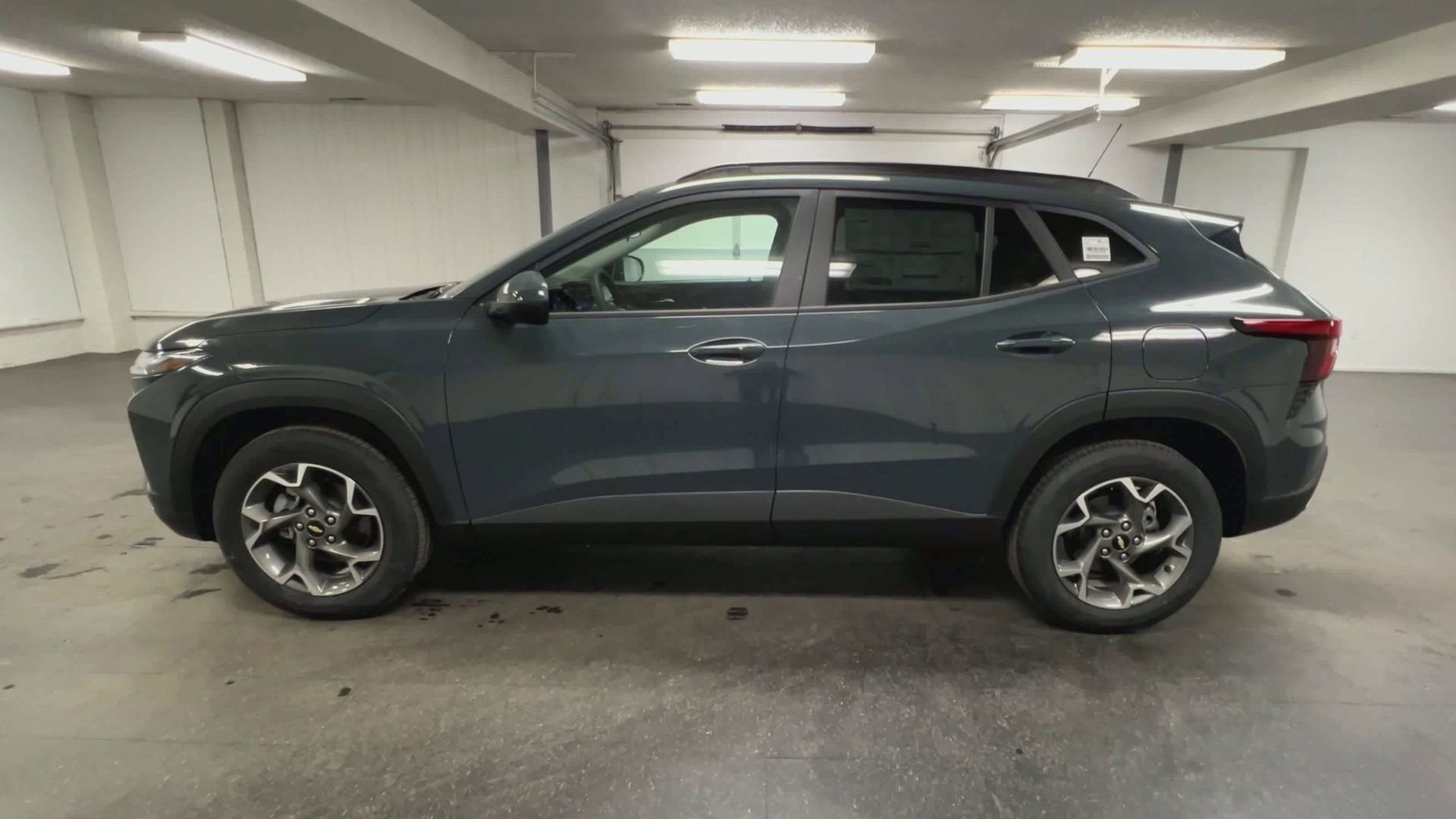 New 2026 Chevrolet Trax LT w/ Driver Confidence Package image 37