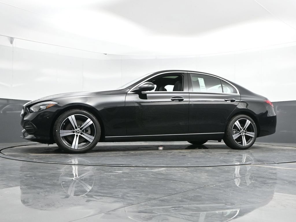 Used 2025 Mercedes-Benz C 300 4MATIC Sedan image 42