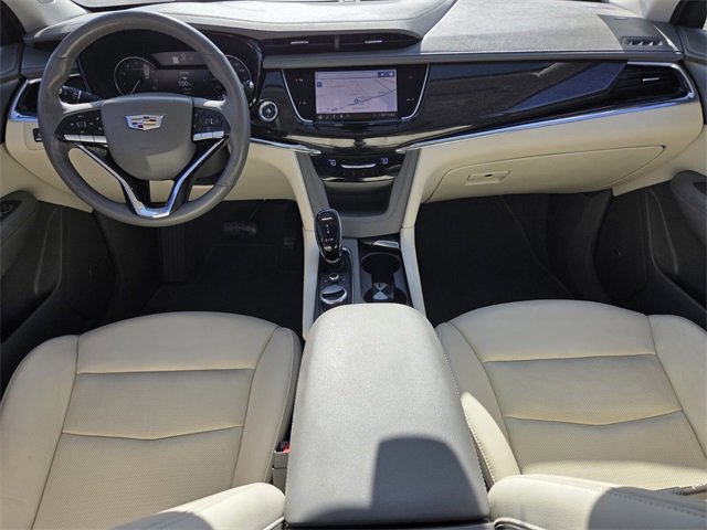 Used 2020 Cadillac XT6 Premium Luxury image 15